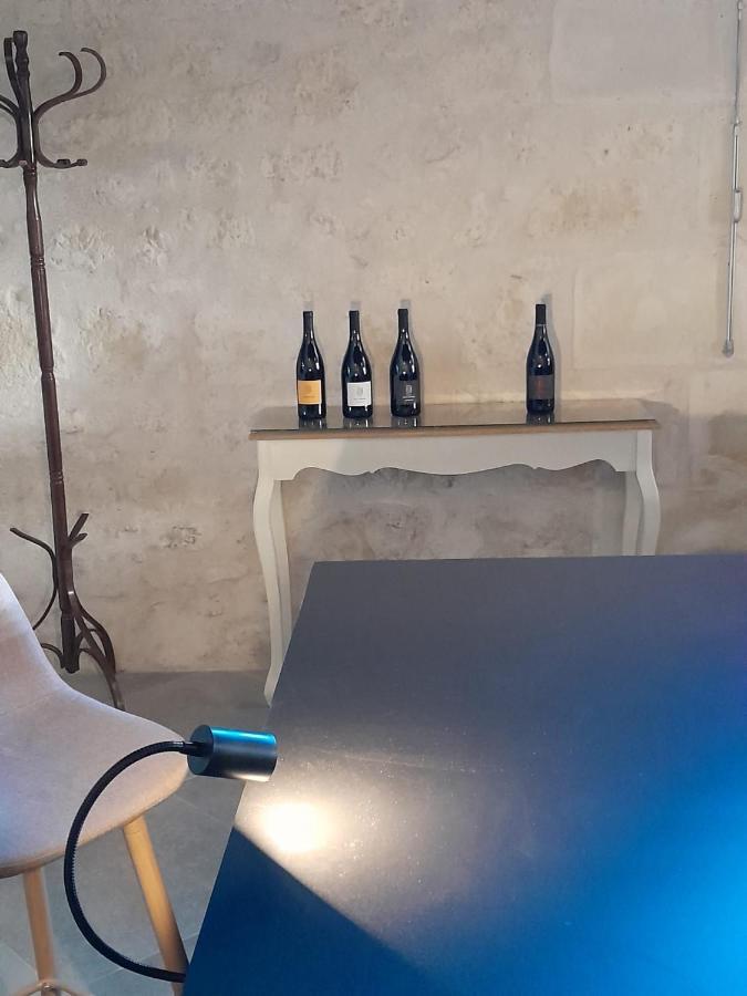Le Repaire De Bacchus Daire Saint-Nicolas-de-Bourgueil Dış mekan fotoğraf